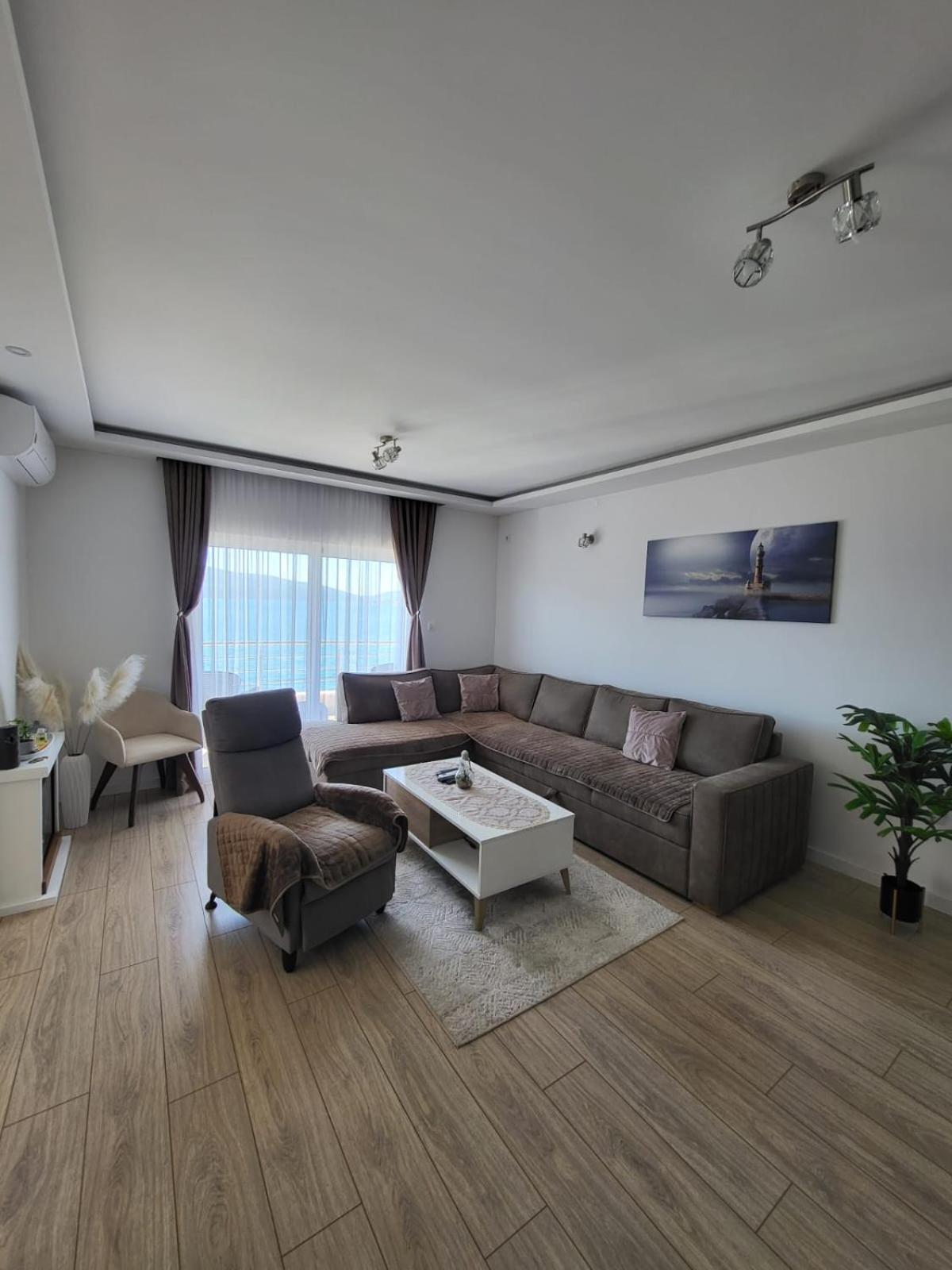 Matkovic Residence Tivat Luaran gambar